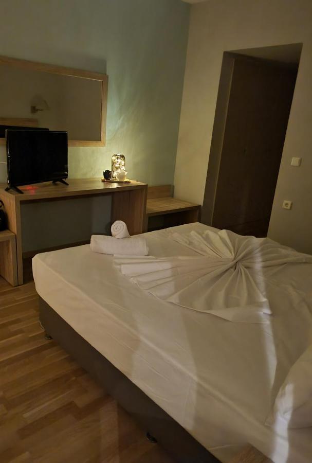Serenity Coast Bungalows & Suites Neratza المظهر الخارجي الصورة